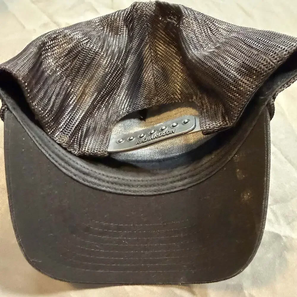 Thread Reds Fish Logo Richardson 112FPR Rope Trucker Snapback Hat Black - Picture 8 of 8